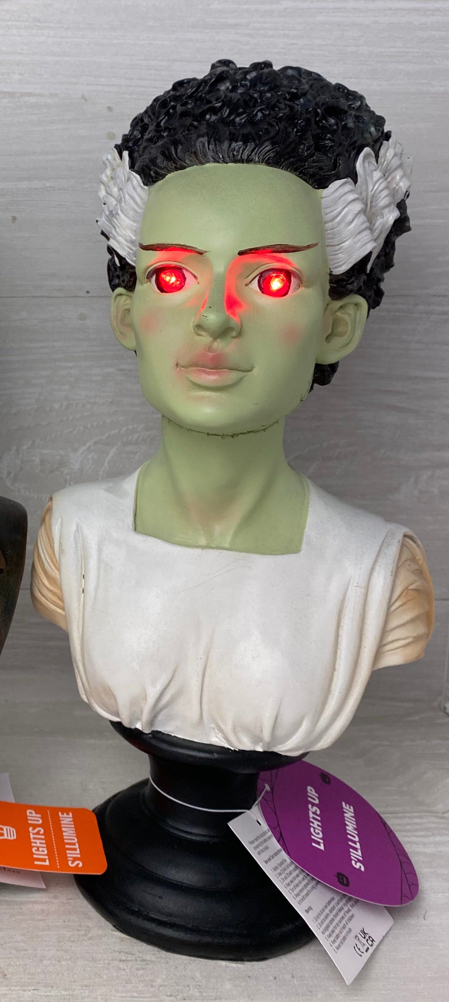 Bride of frankenstein retailer statue