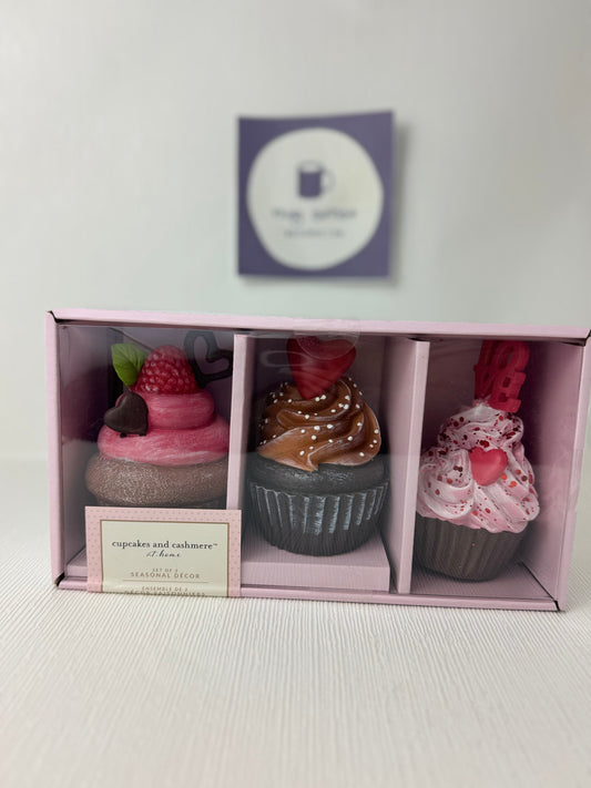 Cupcake & Cashmere Chocolate Frosted Cupcakes