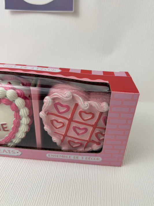 Sweet Treats Valentine's Heart Mini Cakes