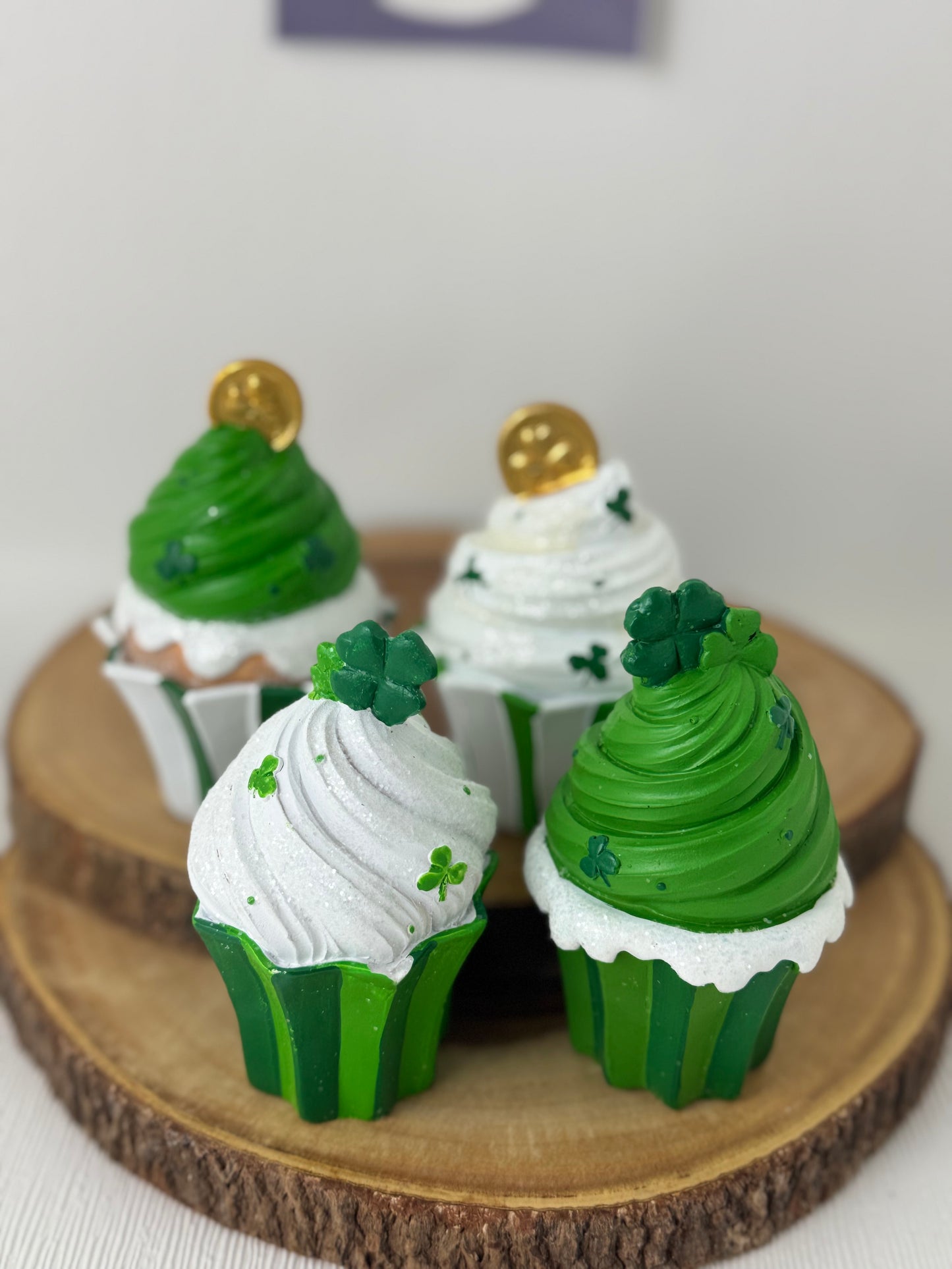 Lucky Lane St. Patrick's Day Cupcakes Set of 4 Pak