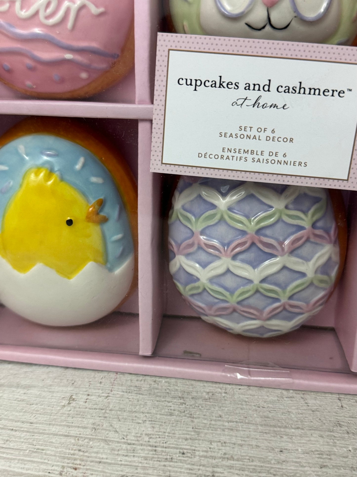 Cupcakes & Cashmere Easter Egg Cookies