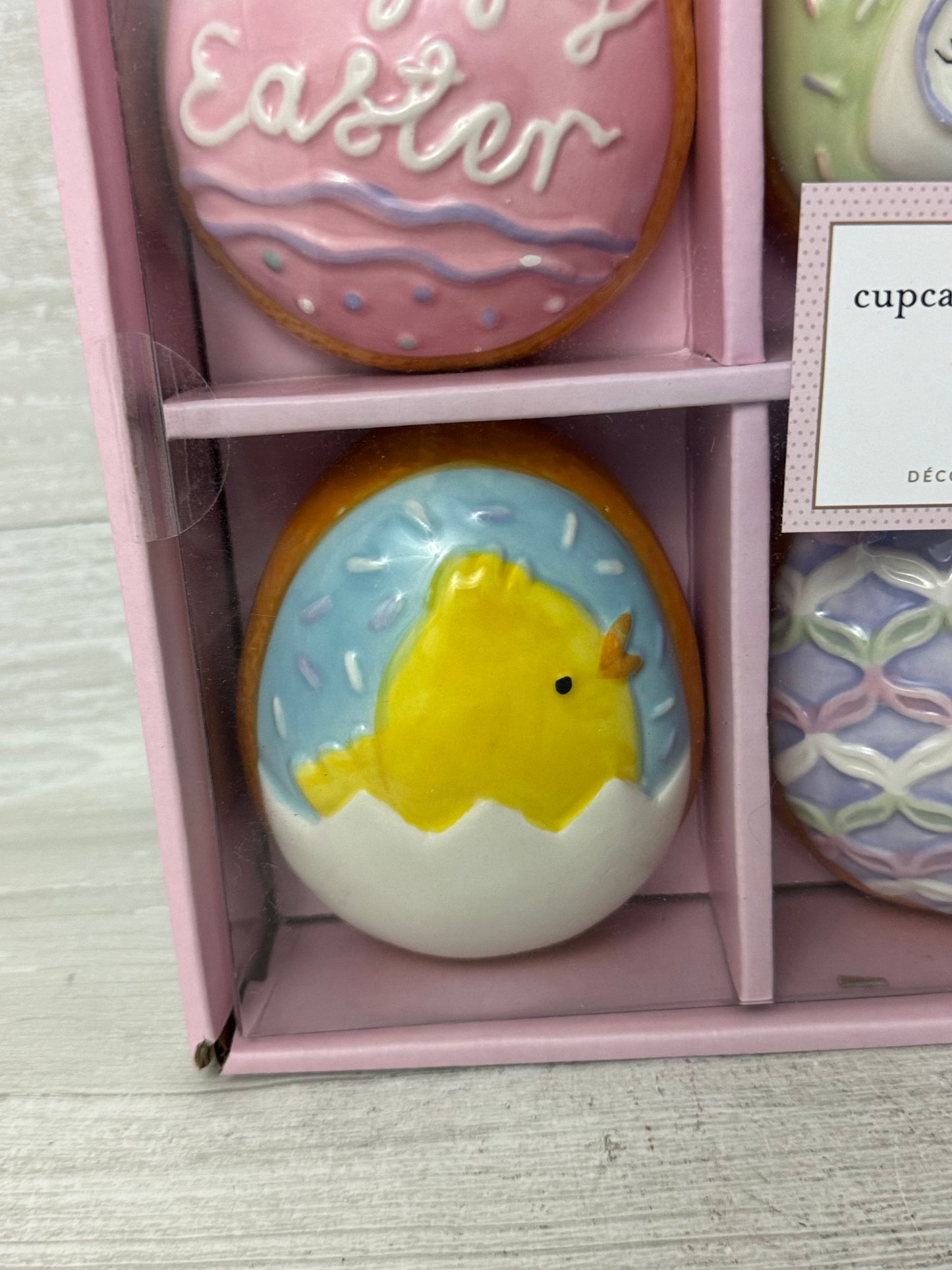 Cupcakes & Cashmere Easter Egg Cookies