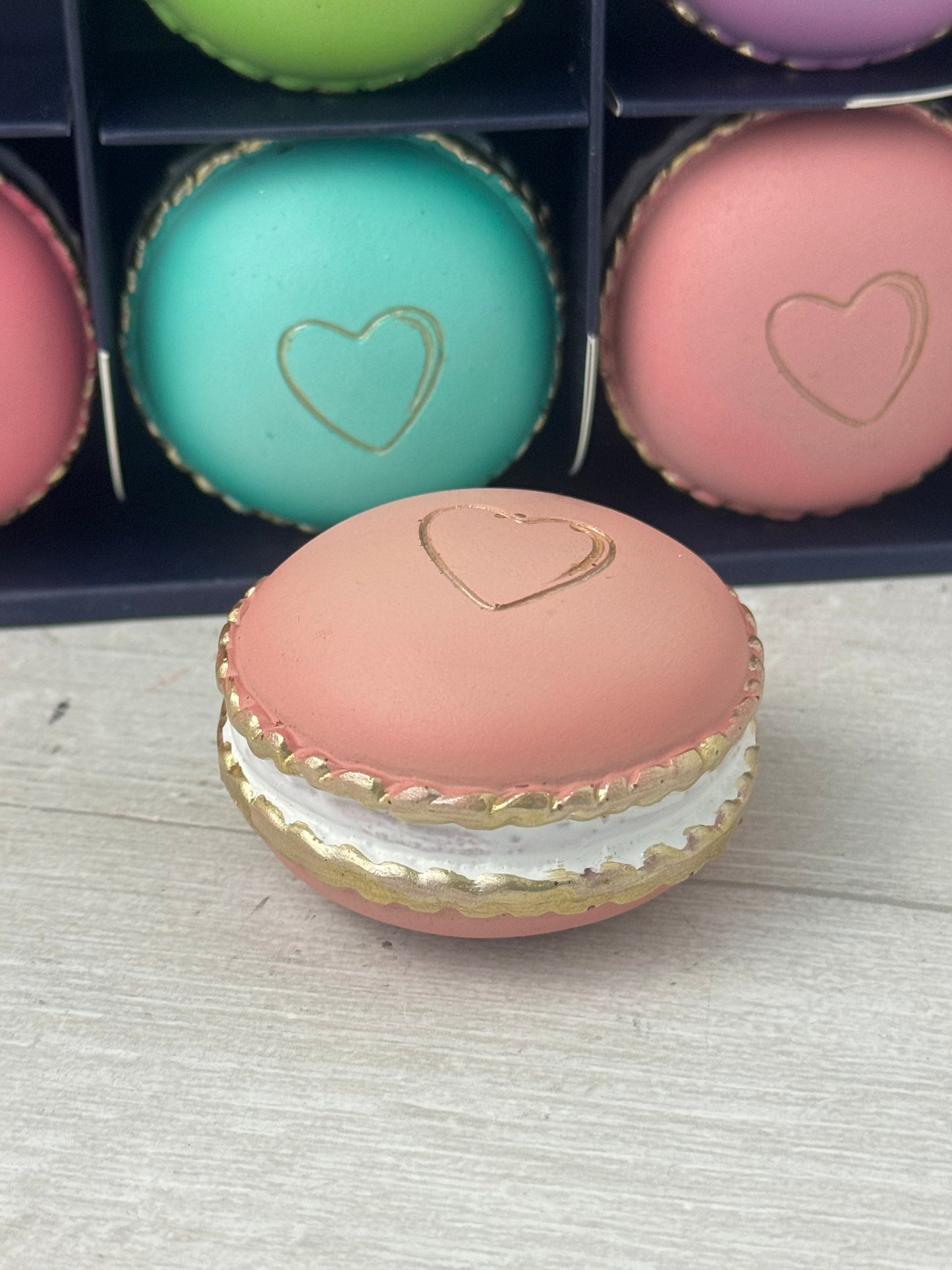 Faux Macarons Pastel