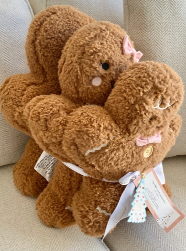 Cupcake & Cashmere Gingerbread Family Pink Pillow Set