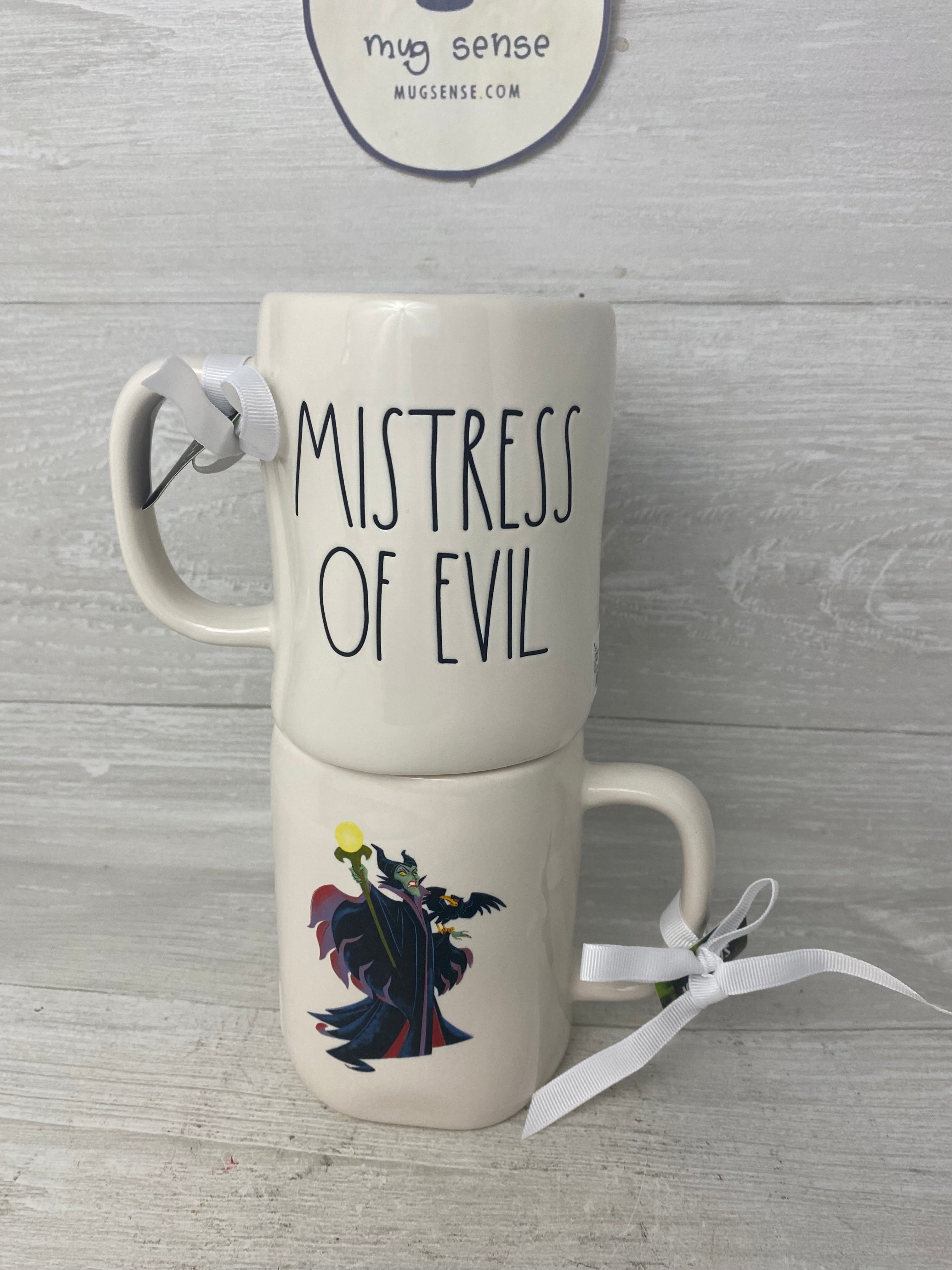 Rae Dunn Disney Villians purchases Mug Set