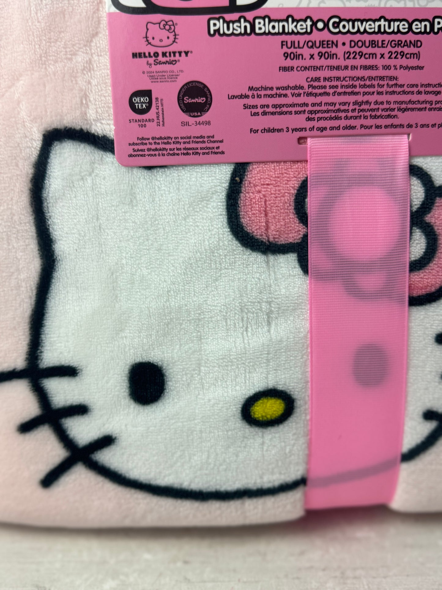 Hello Kitty Pink Tulip Full/Queen Blanket