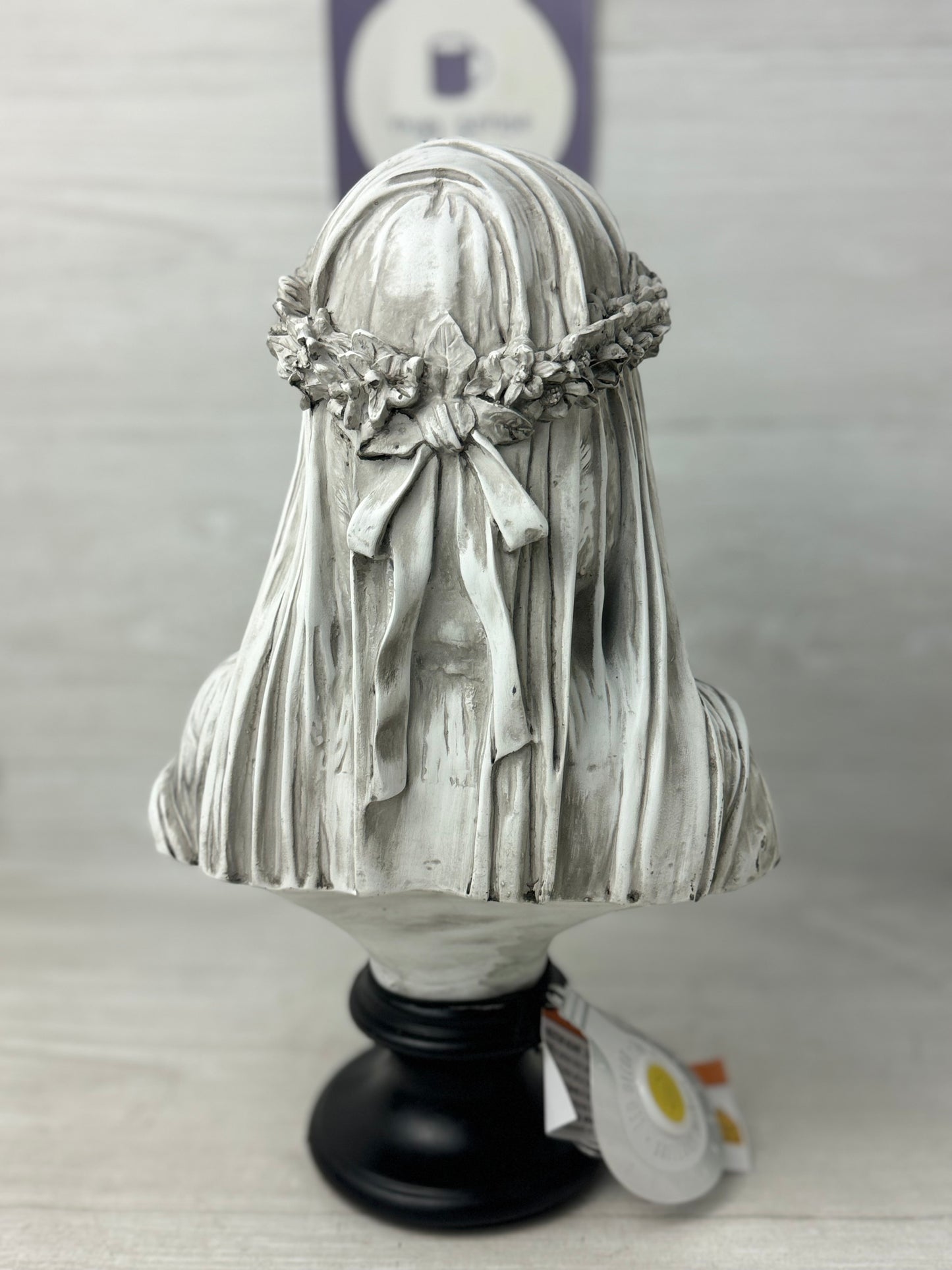 Veiled Ghost Bride Bust Pedestal