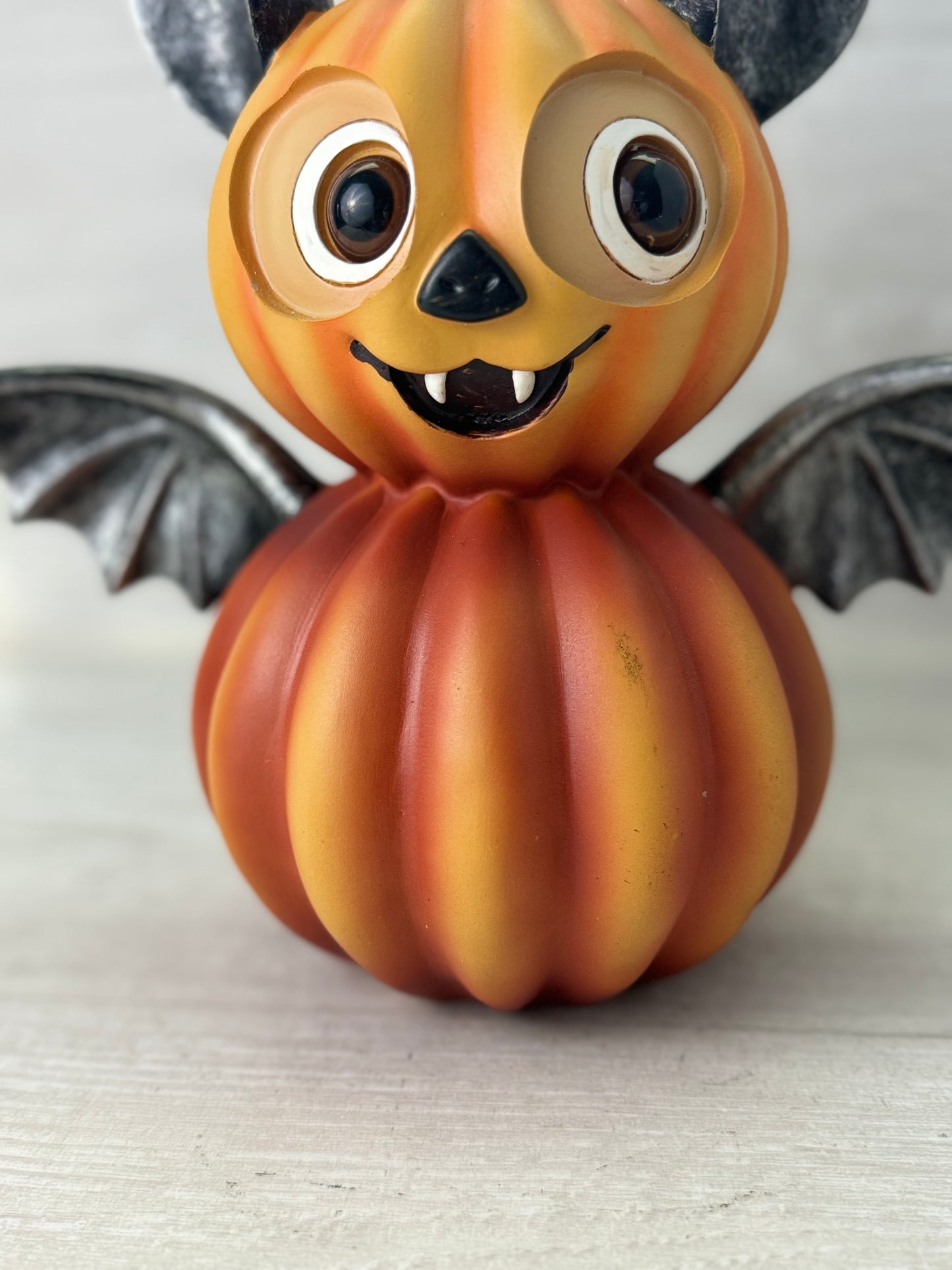 Halloween Pumpkin Bat