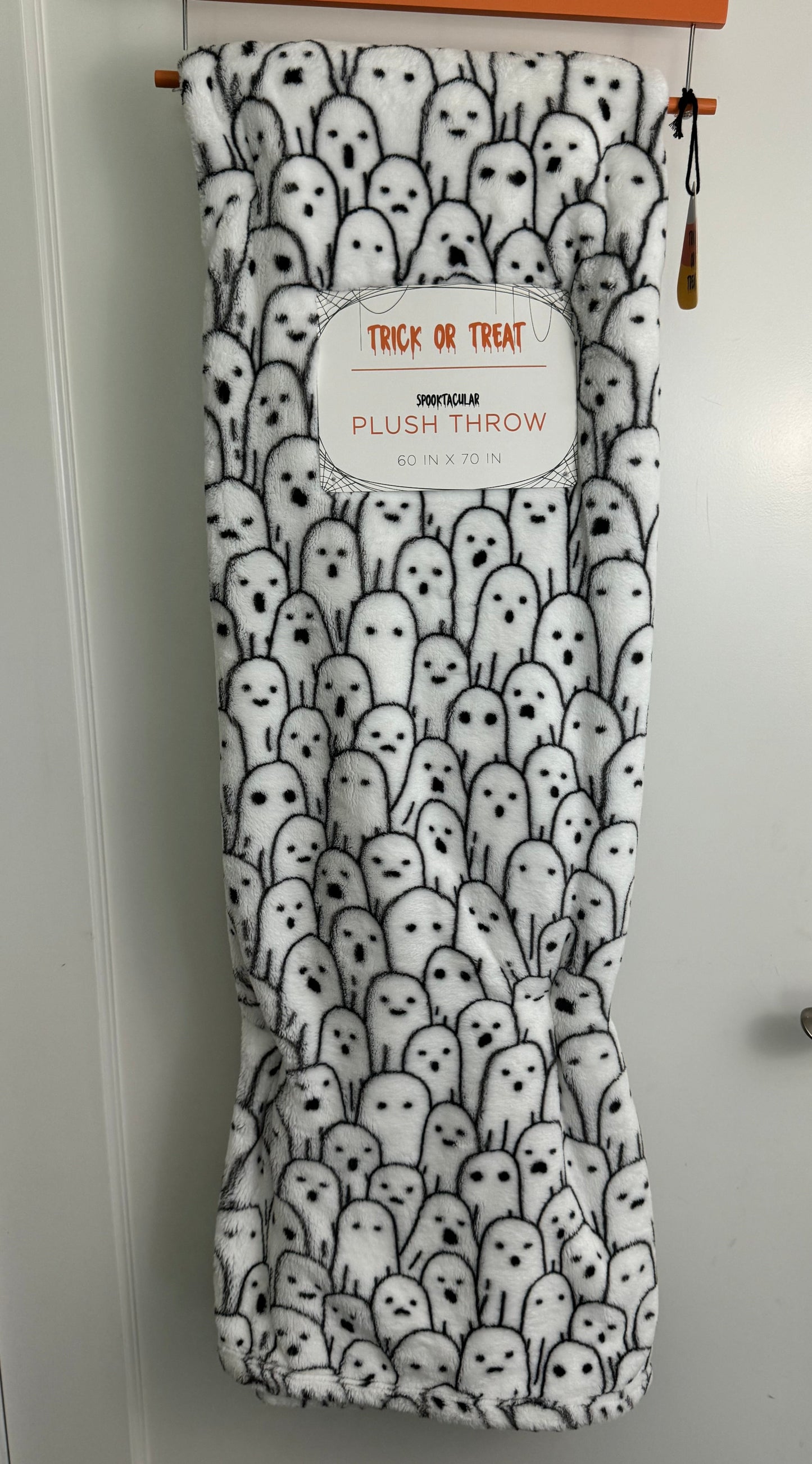 Trick Or Treat Ghost Blanket Throw