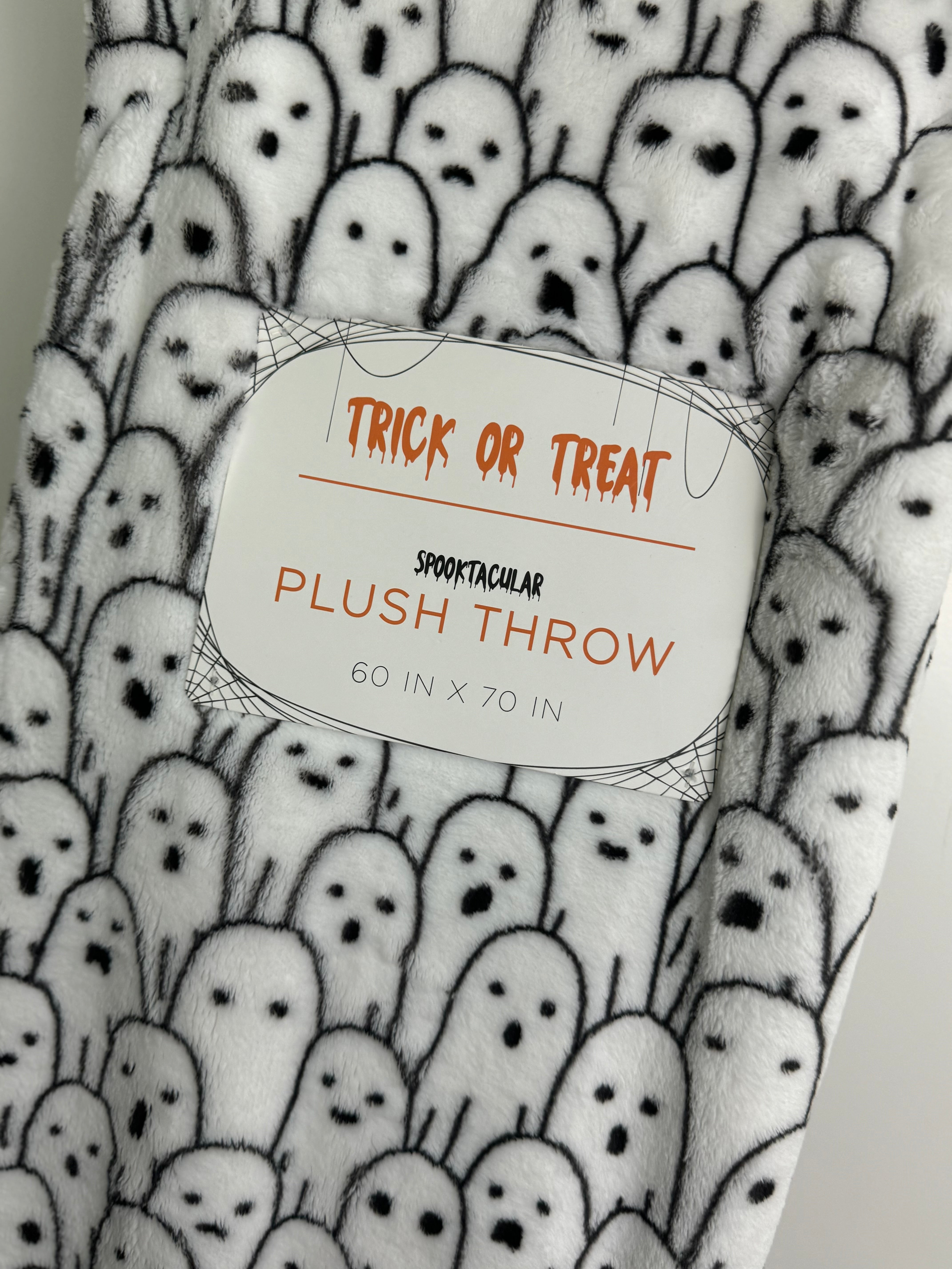 Retailer Rae Dunn Trick Or Treat Plush Throw