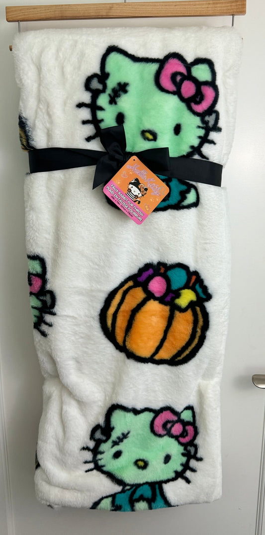 Hello Kitty Heavy Halloween Frankenstein Throw