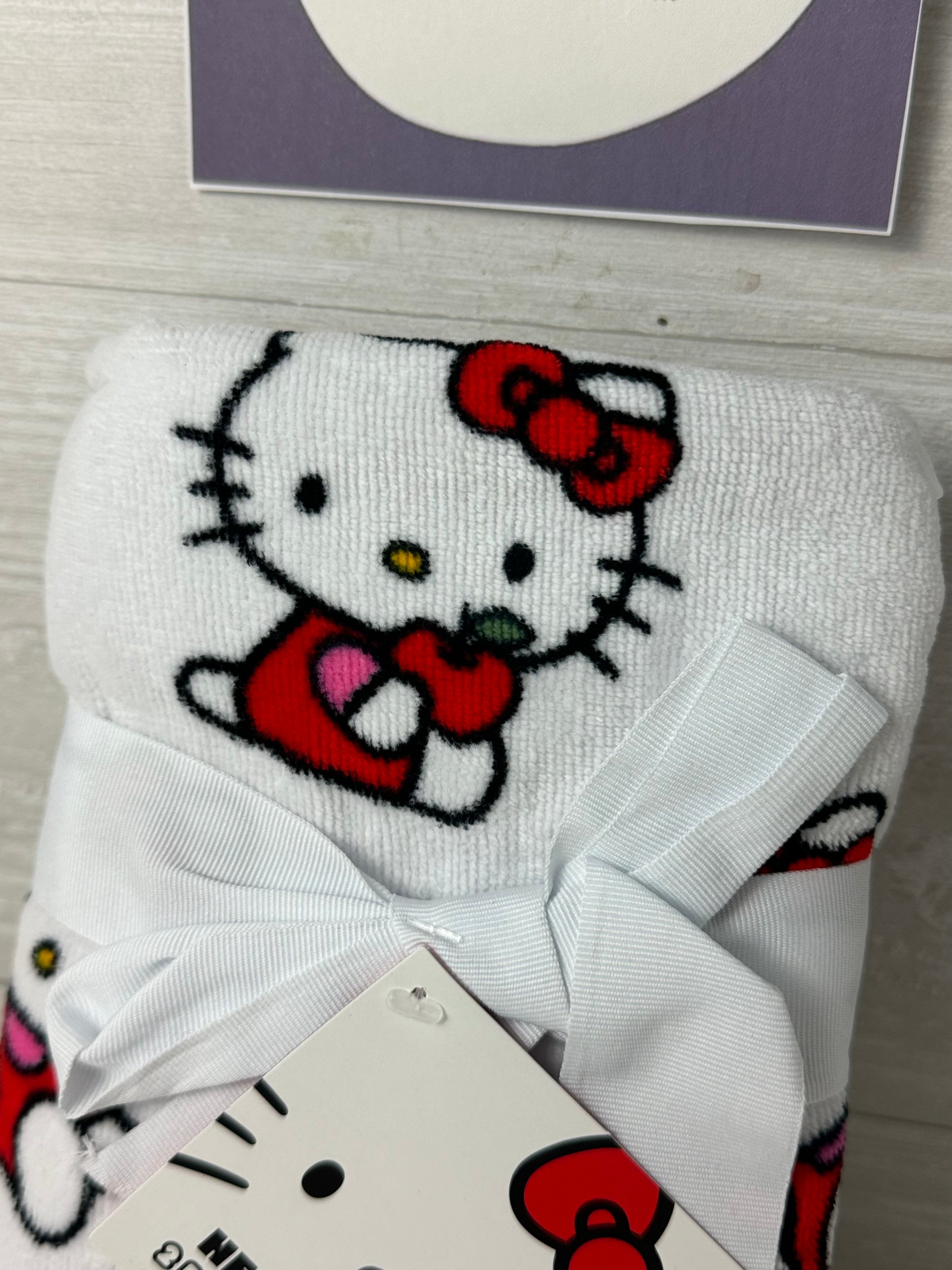 Hello kitty newest towels and mug