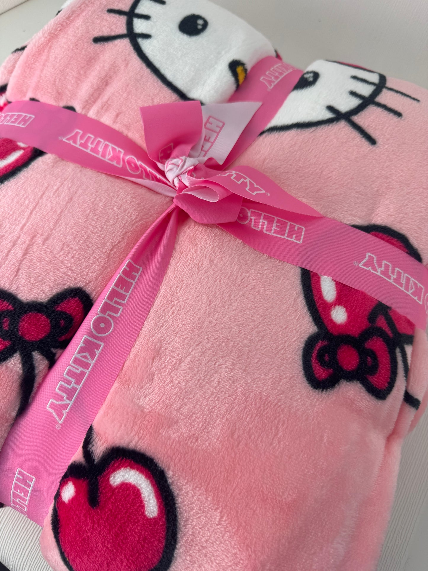 Hello Kitty Cherry Twin Blanket