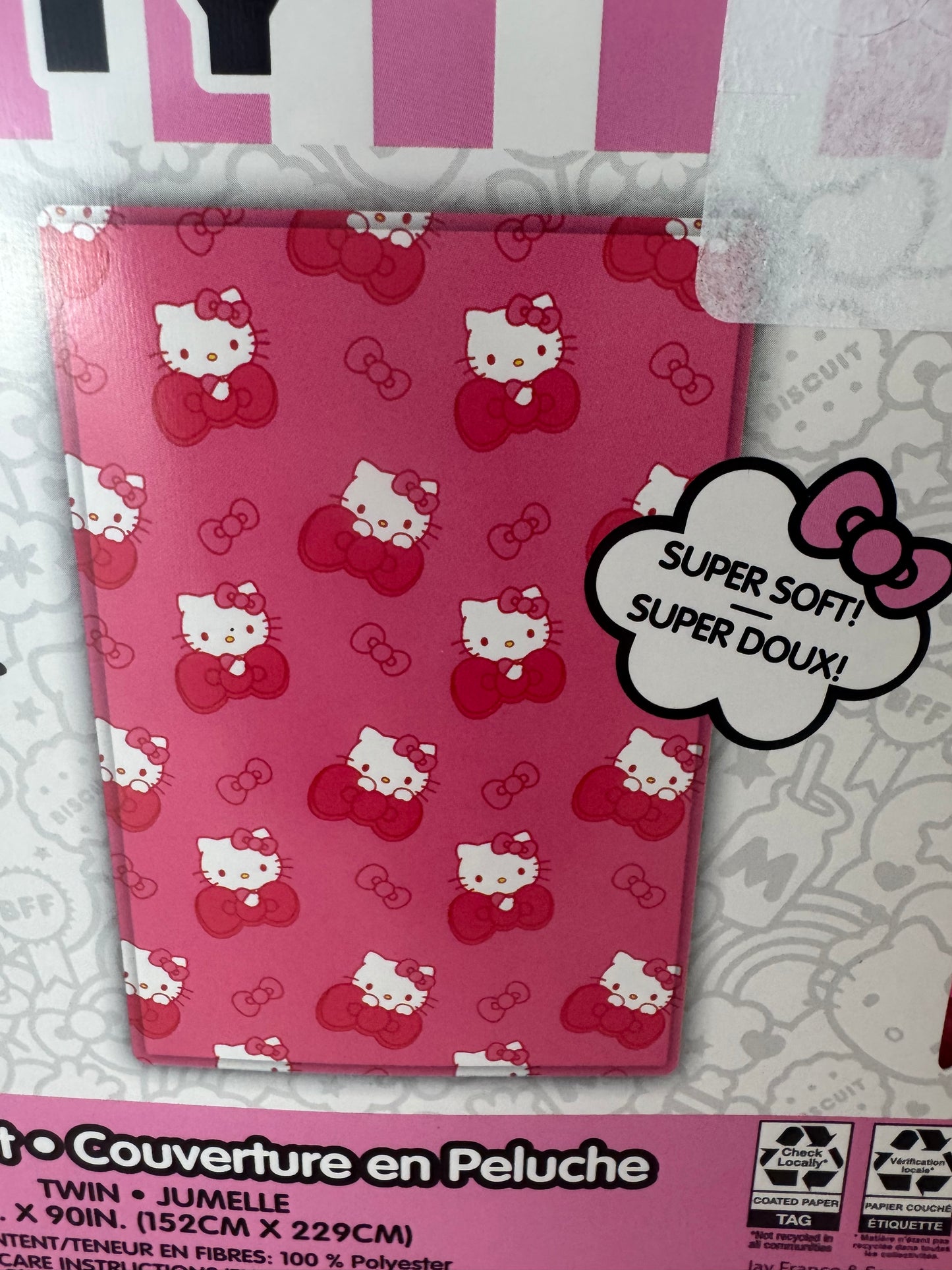 Hello Kitty Big Bow Twin Blanket