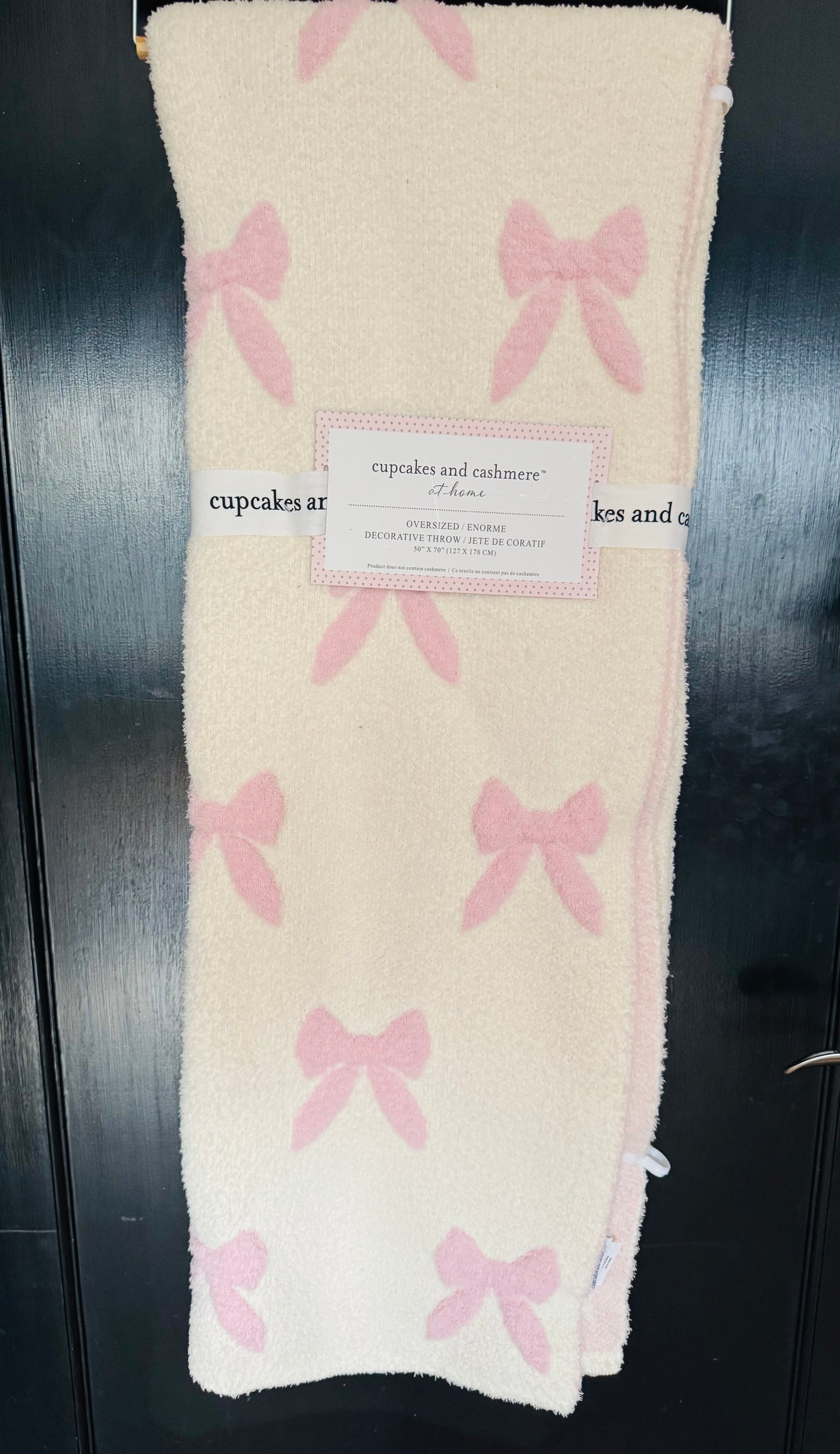 Cupcake & Cashmere Pink Bow Knit Throw