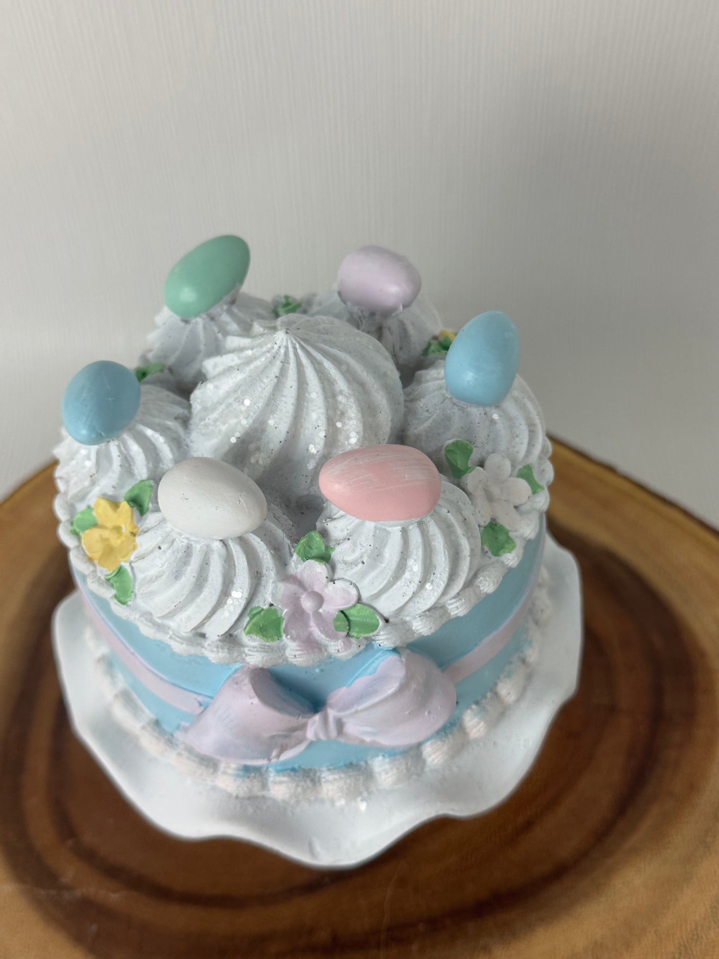 Sweet Treats Mini Easter Egg Cake Decor (Violet Bow)