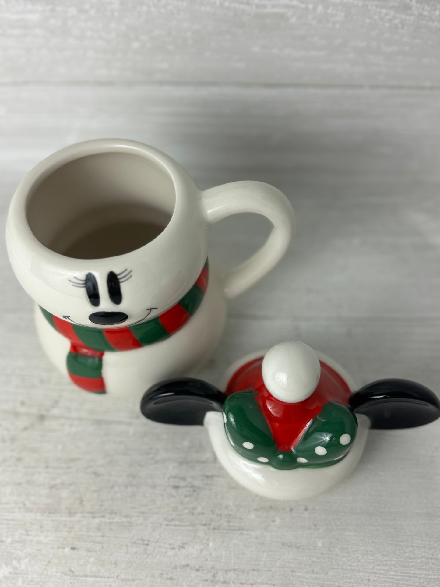 Disney's Minnie Mouse Christmas Mug Topper