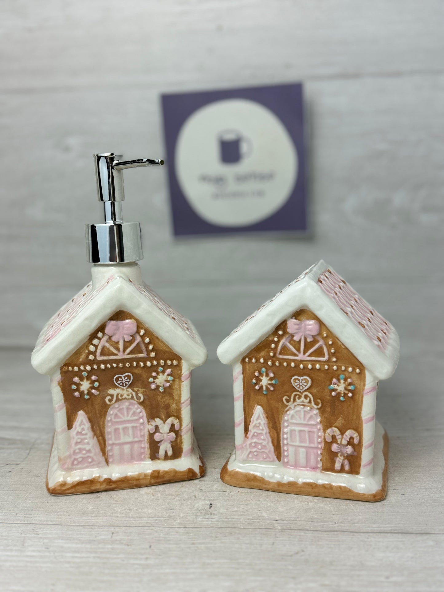 Gingerbread House Soap Dispenser & Sponge Holder Set