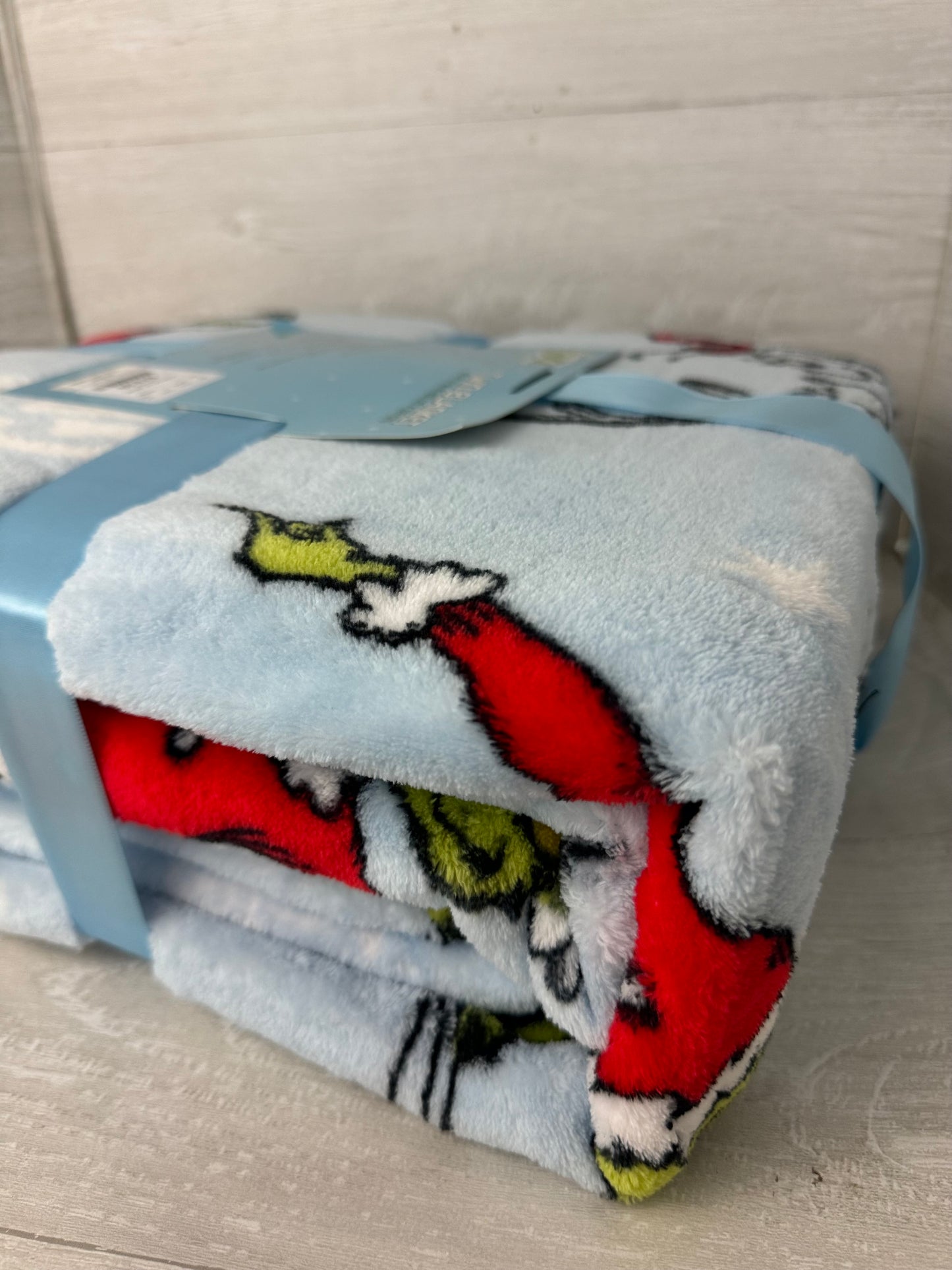 The Grinch Christmas Twin Blanket Blue