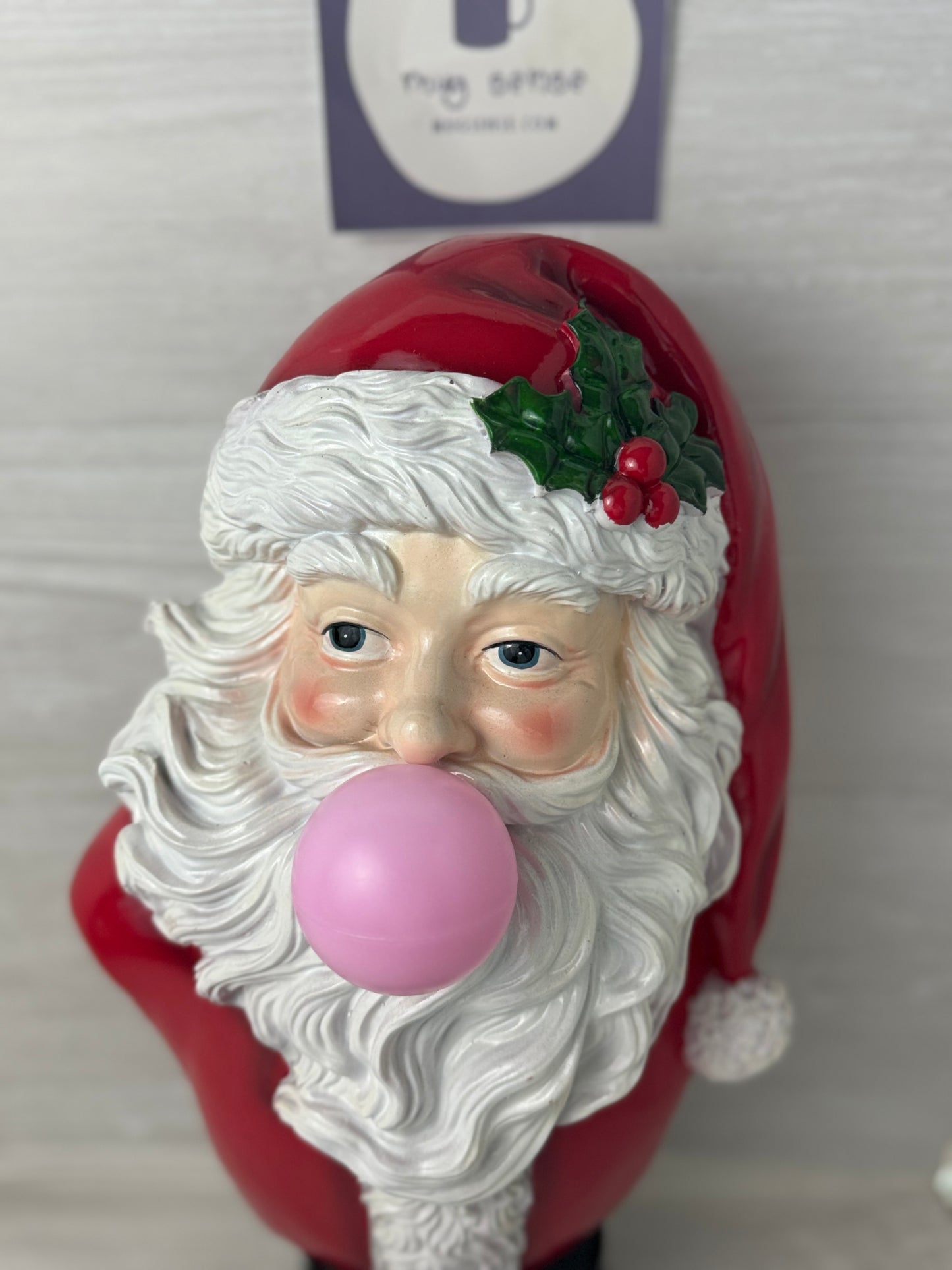 Bubble Gum Light Up Santa Bust