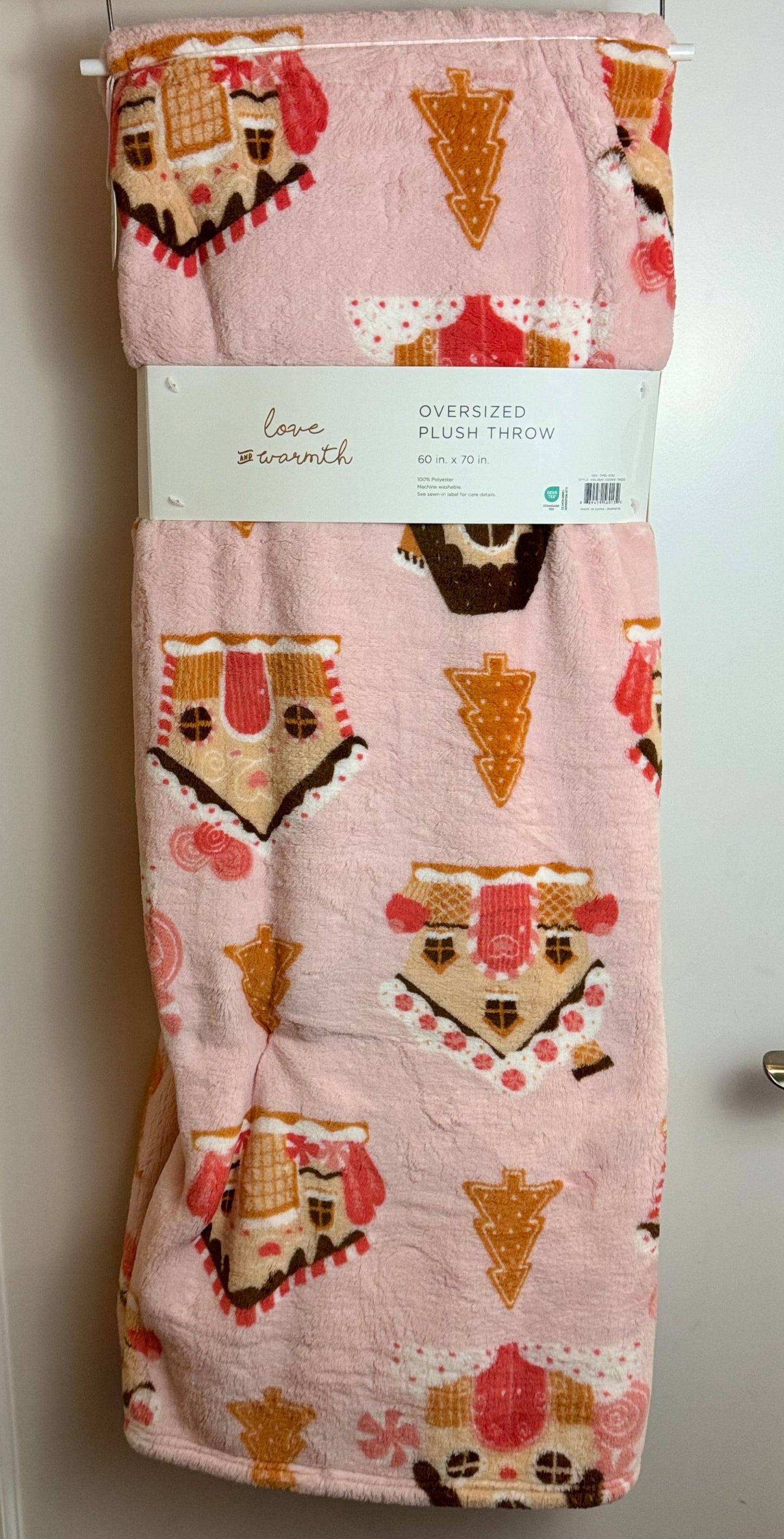 Love & Warmth Pink Gingerbread House Throw