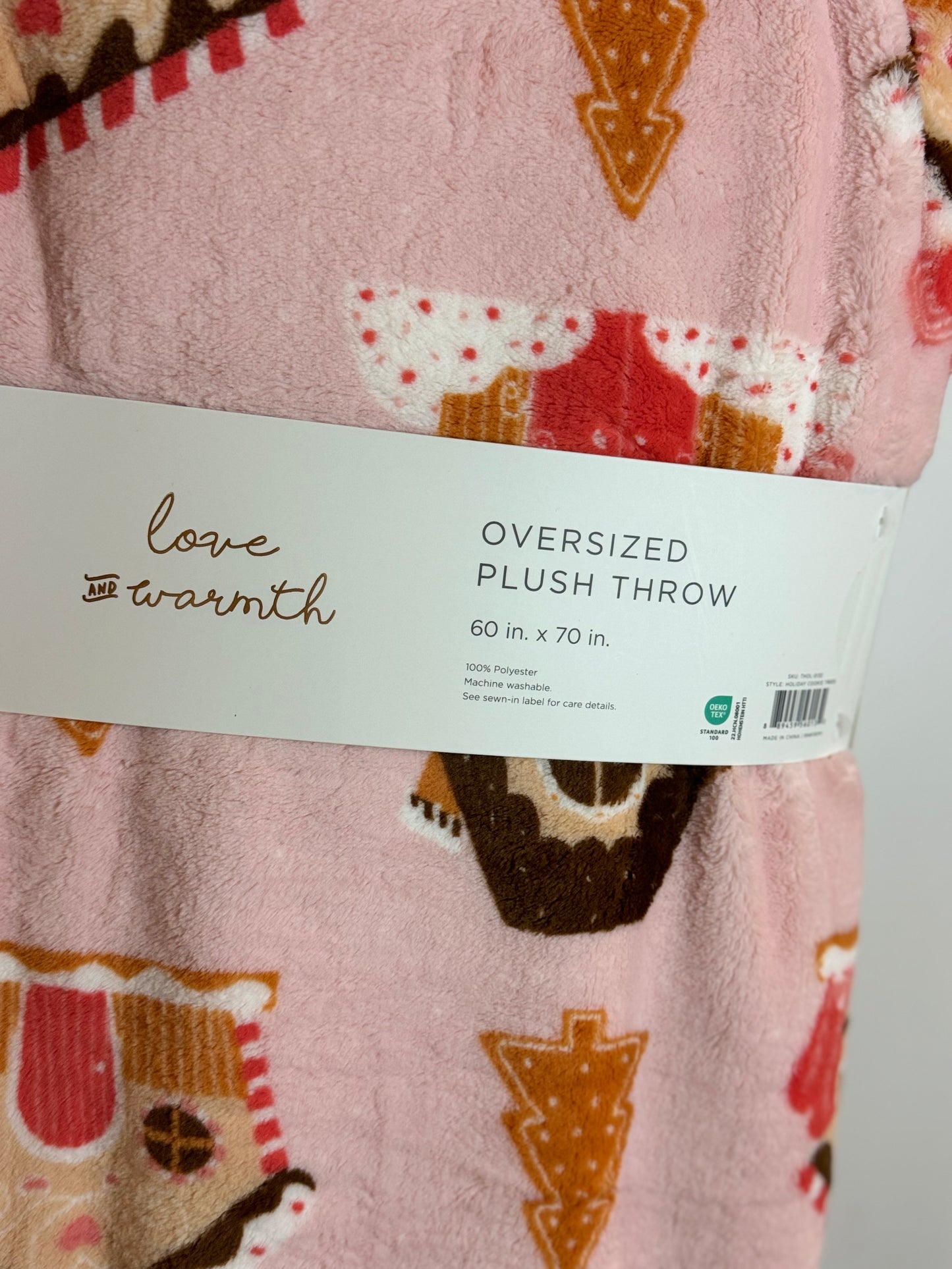 Love & Warmth Pink Gingerbread House Throw