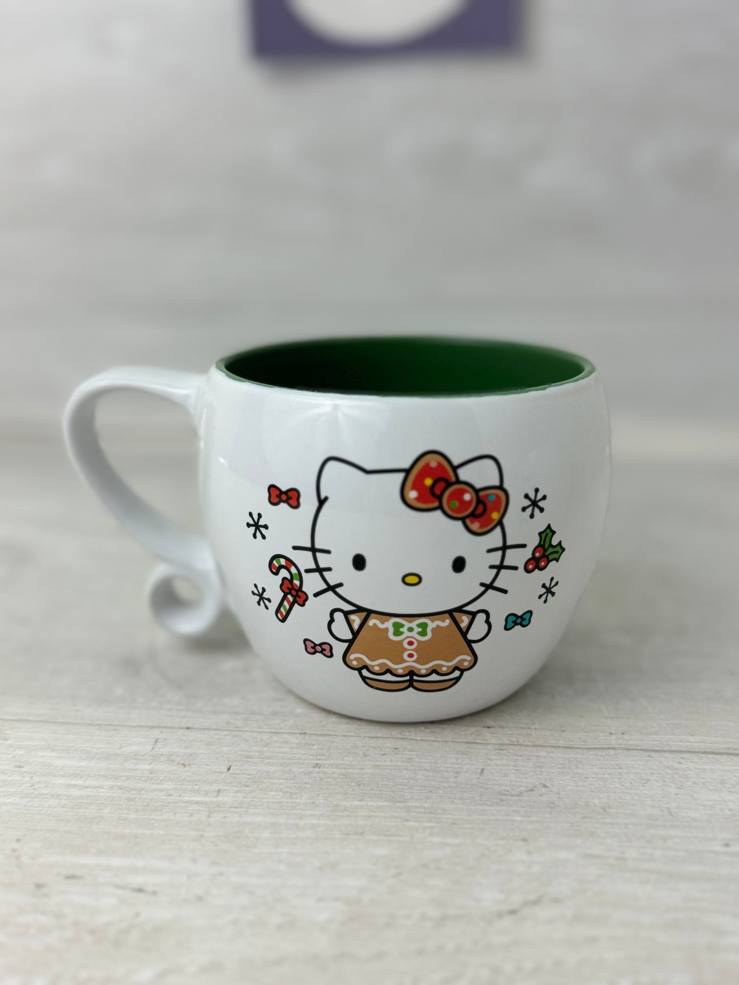 Hello Kitty Gingerbread Round Mug