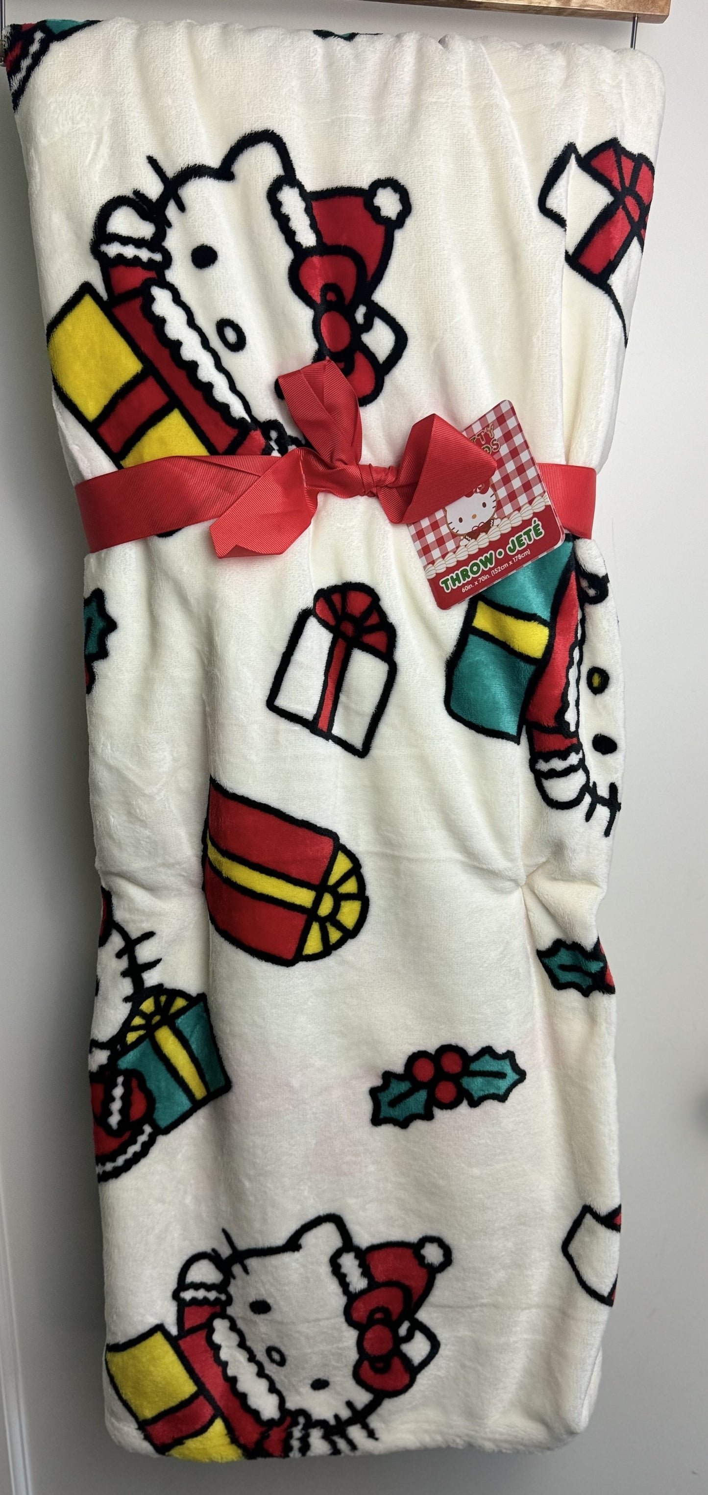 Hello Kitty Christmas Presents Throw Blanket