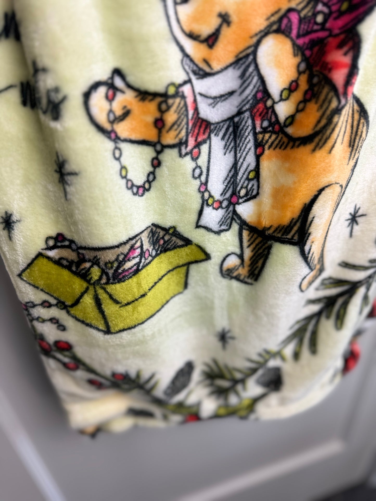 Disney's Winnie The Pooh Christmas Throw Blanket