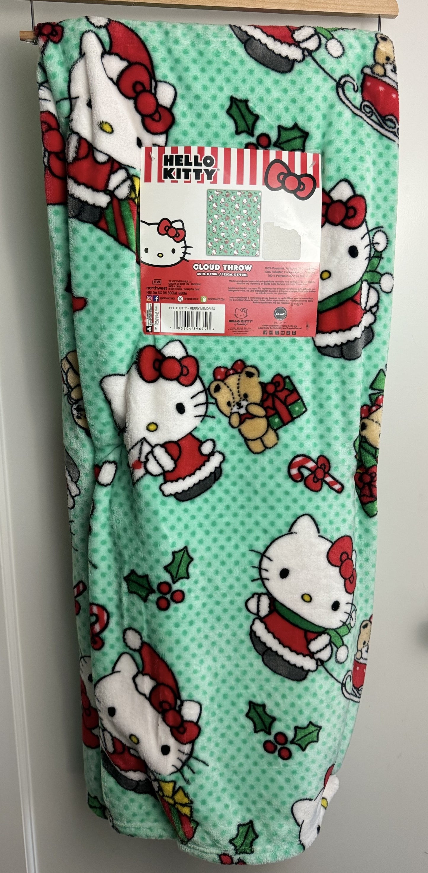 Hello Kitty Christmas Green Polka Dot Teddy Bear Throw Blanket