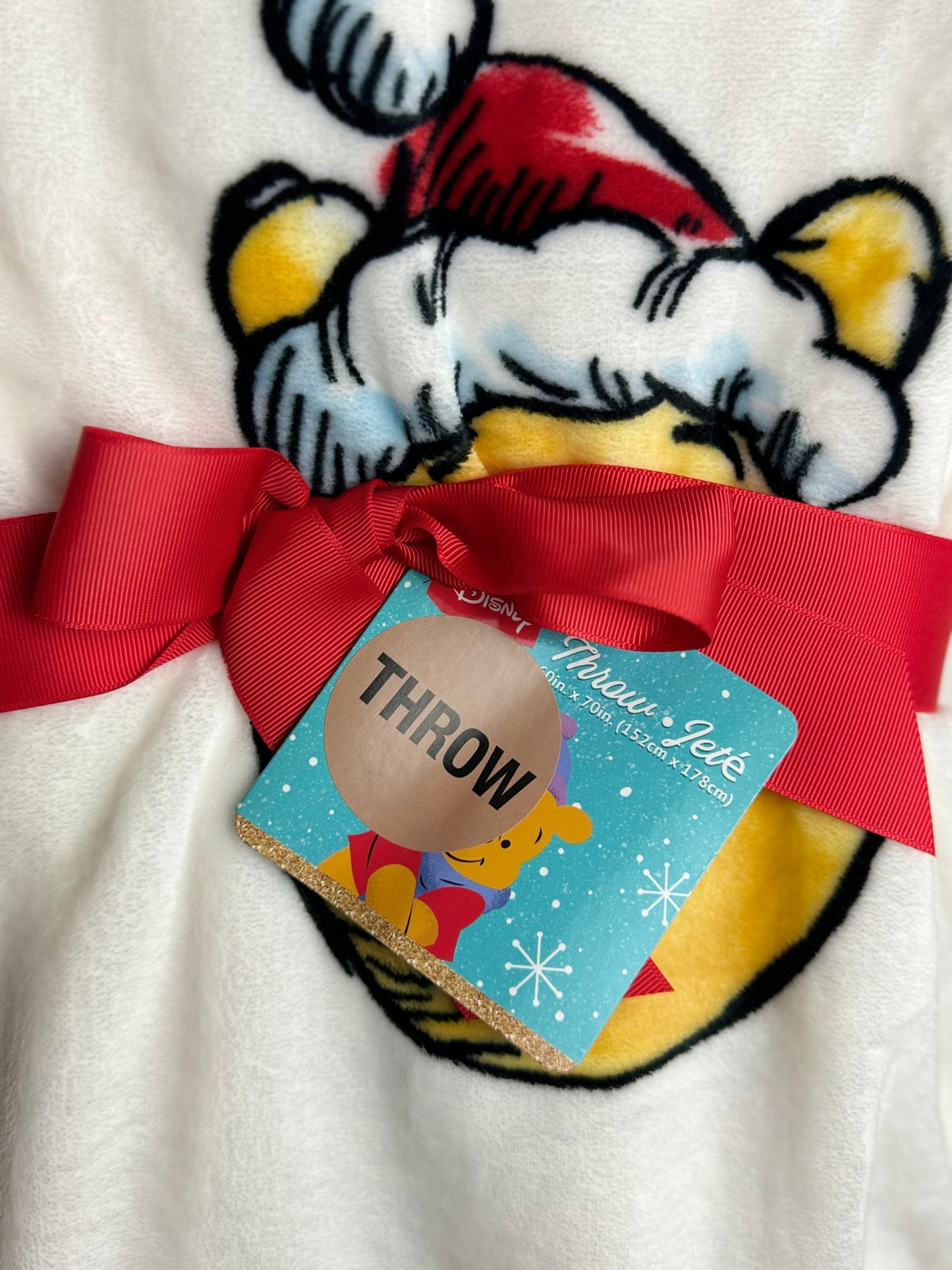 Disney's Winnie The Pooh Face Christmas Throw Blanket