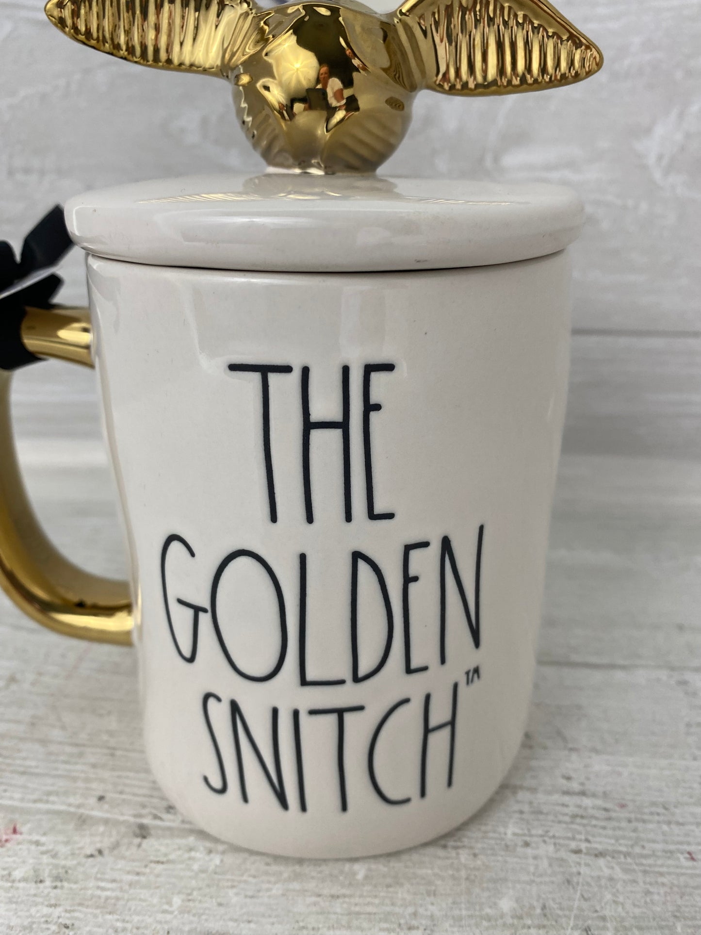 Rae Dunn Harry Potter The Golden Snitch Topper Mug