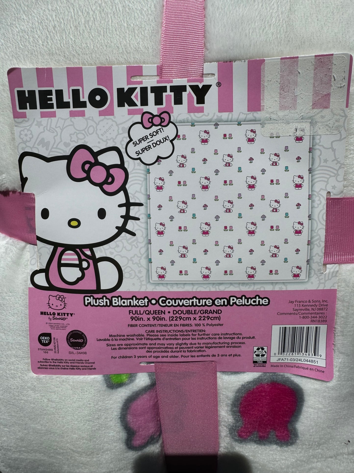 Hello Kitty White Tulip Full/Queen Blanket